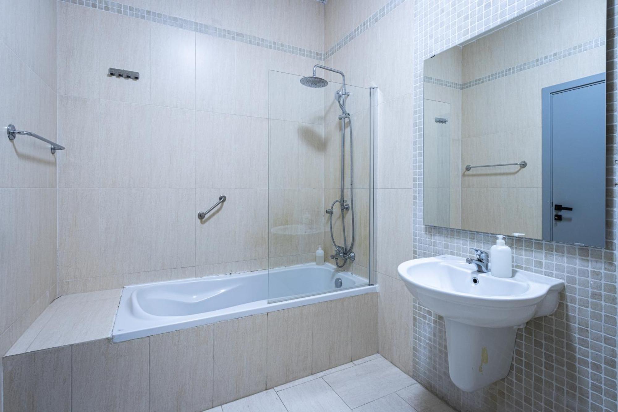 Appartement Spacious And Stylish *