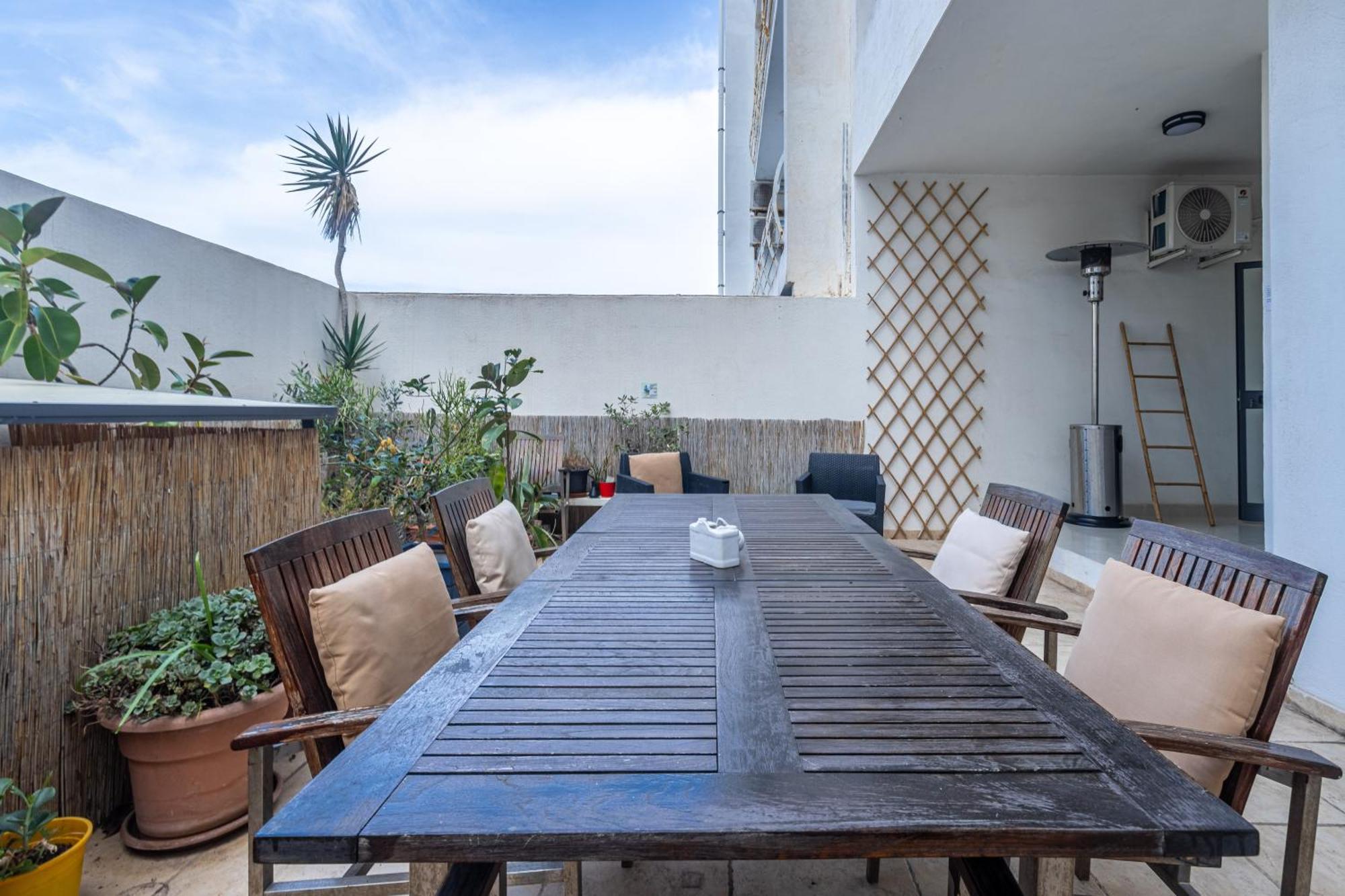 Apartment Spacious And Stylish Saint Julian's